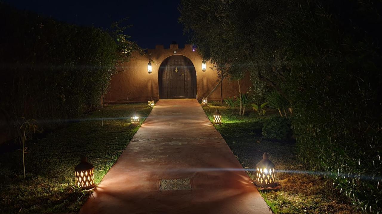 Riad Les Deux Citronniers Marrakesh Bagian luar foto